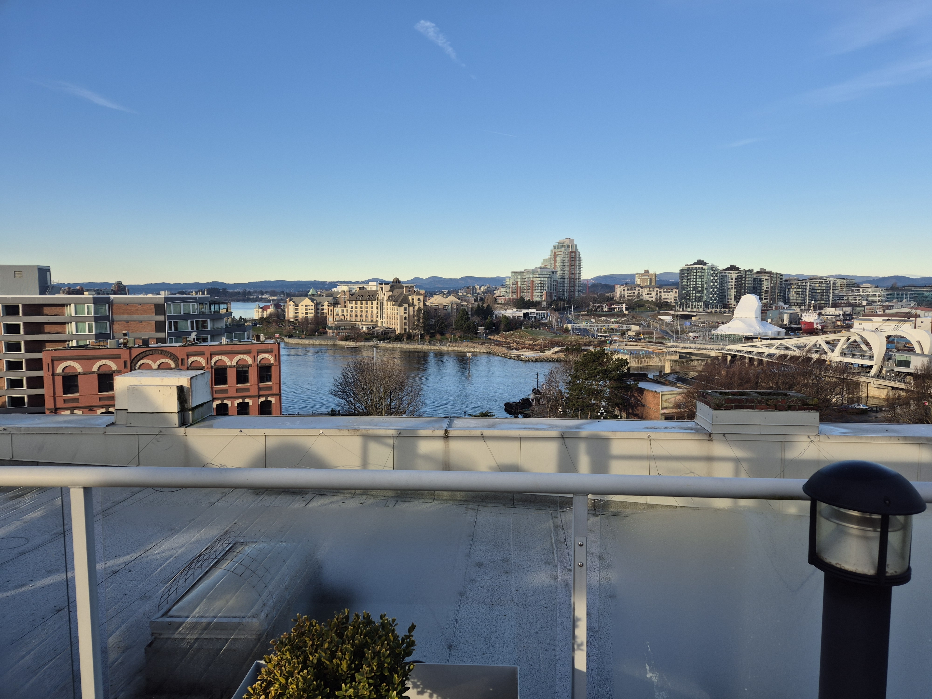 302-534 Yates Street,