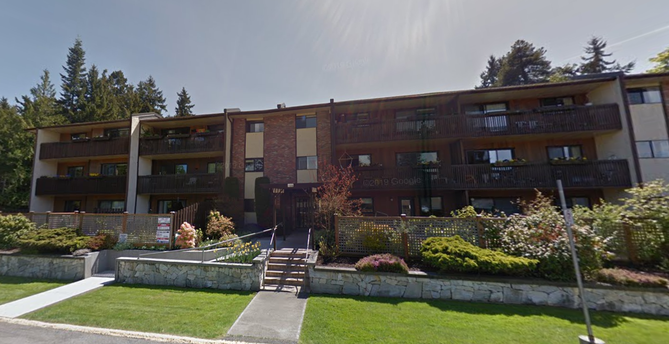 130 Sunningdale Road East - 211
