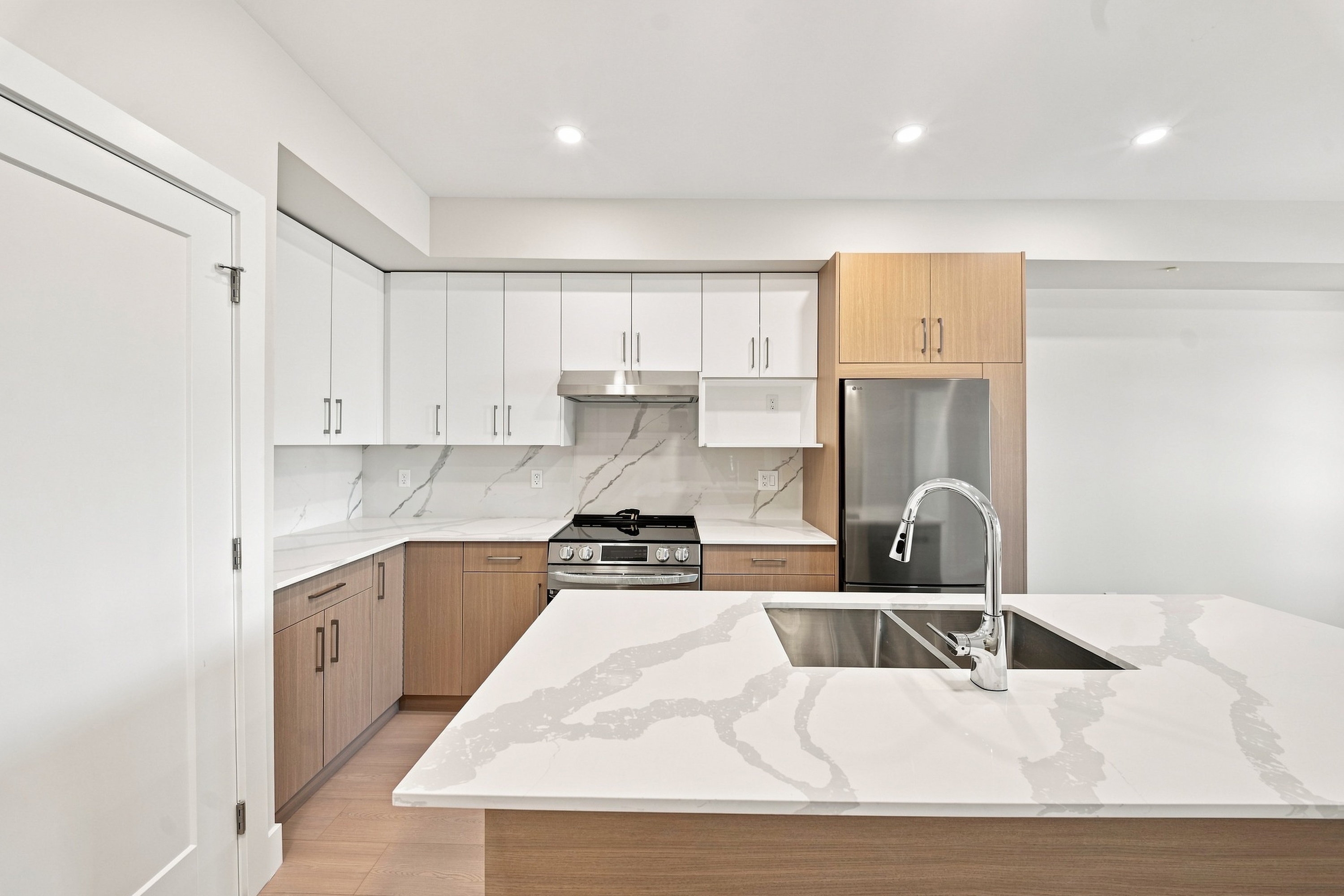 171 Jensen Avenue East - Parksville Apartments - 201