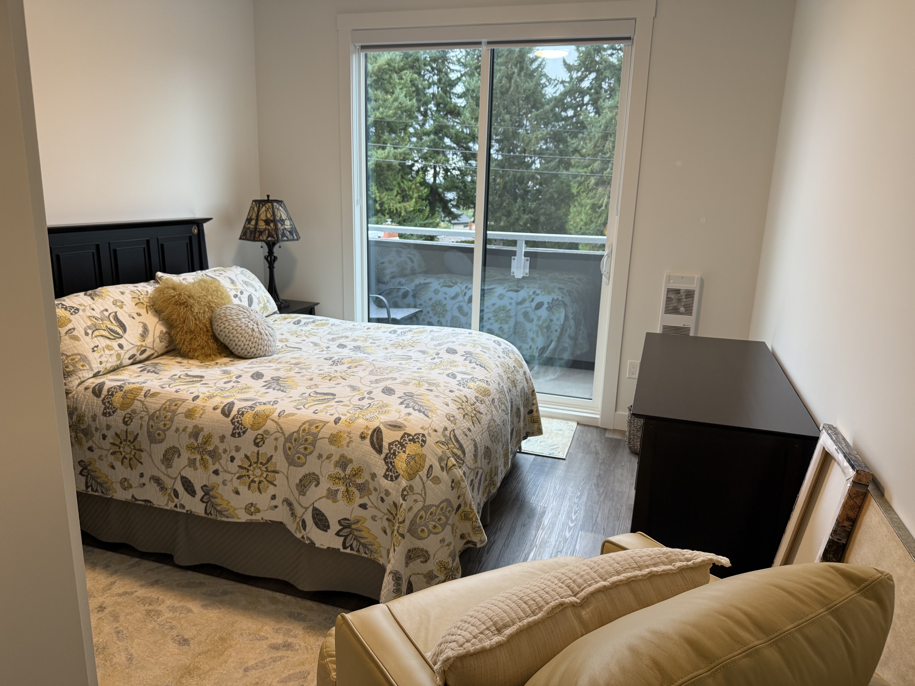 660 Beach Road - 301