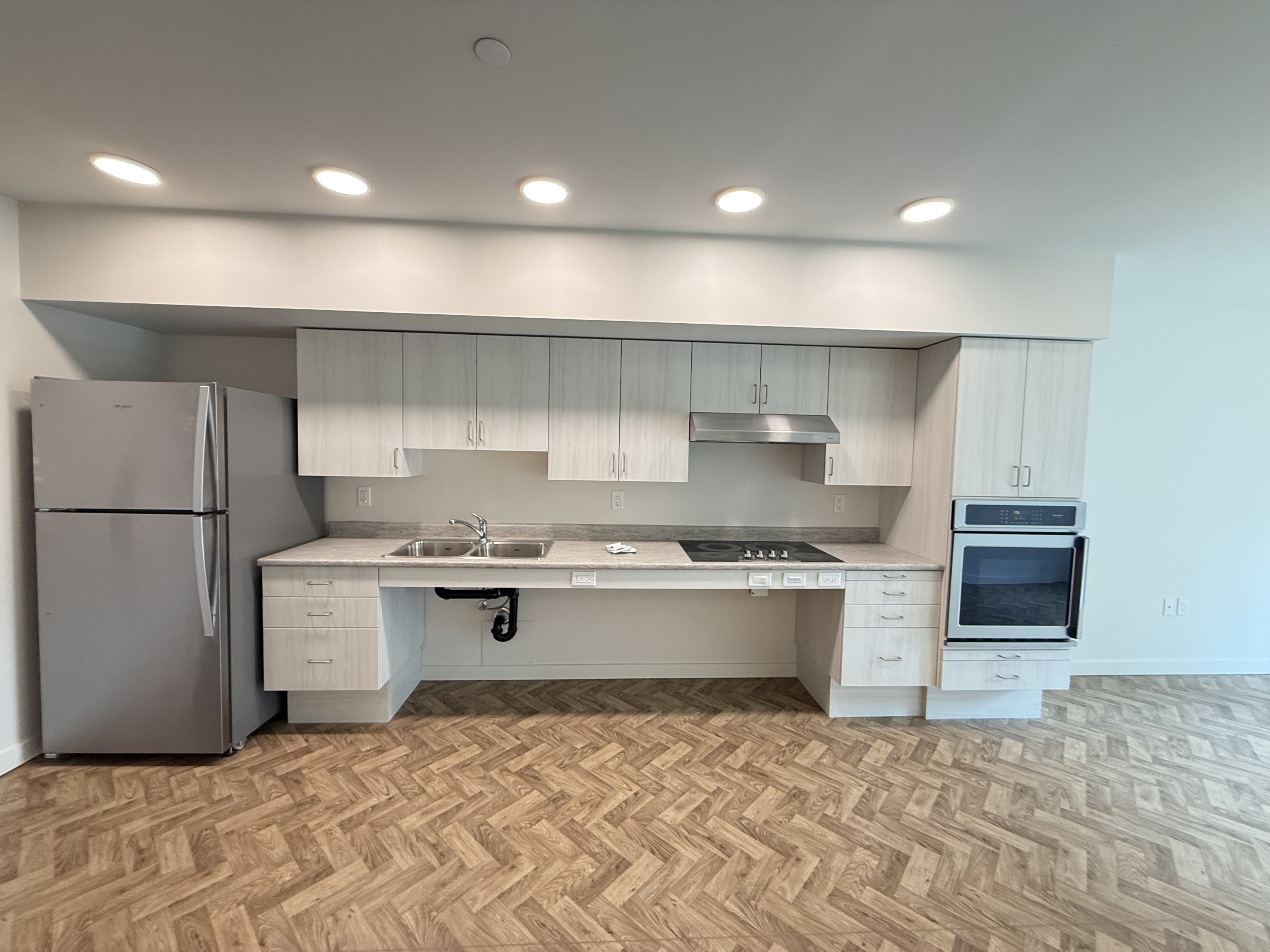 136 Village Way - 508